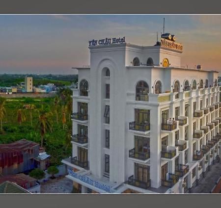 Khach San Yen Chau Hotel Chau Doc Exterior photo