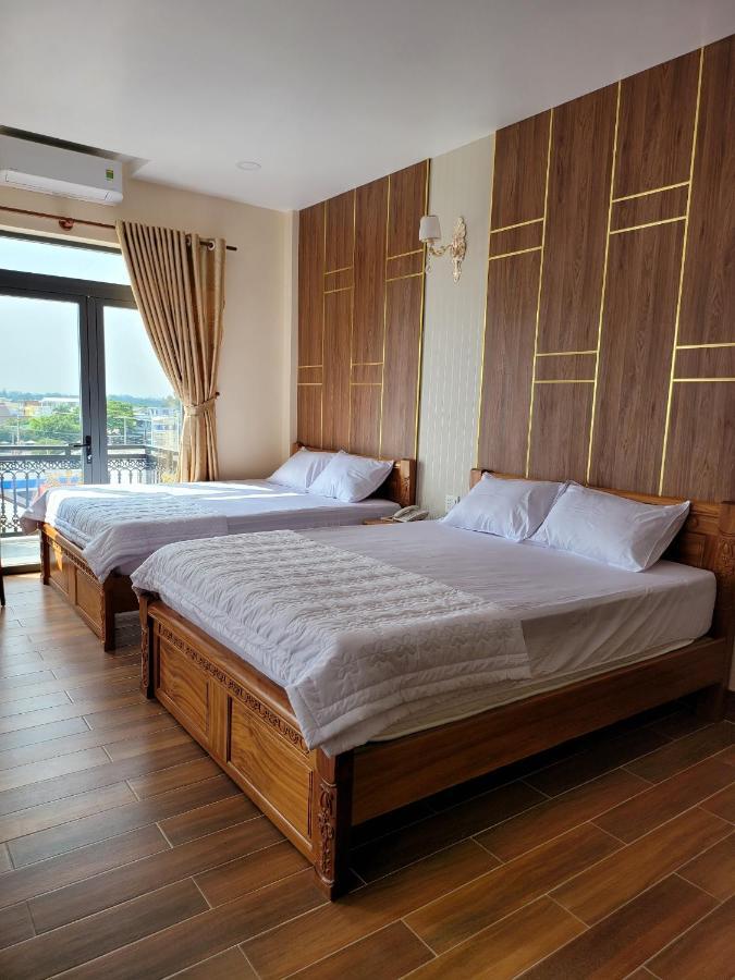 Khach San Yen Chau Hotel Chau Doc Exterior photo